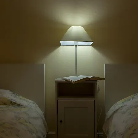 Family House Garden 度假居