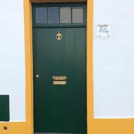 度假居 Family House Garden *