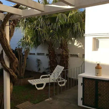 Family House Garden Nyaraló *