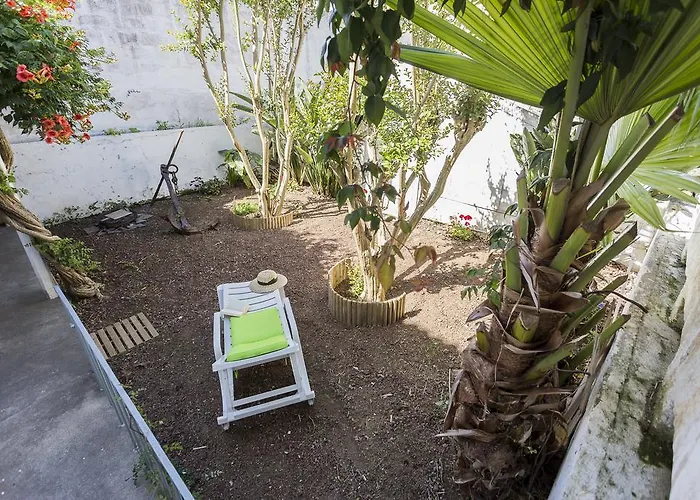 Holiday home Family House Garden